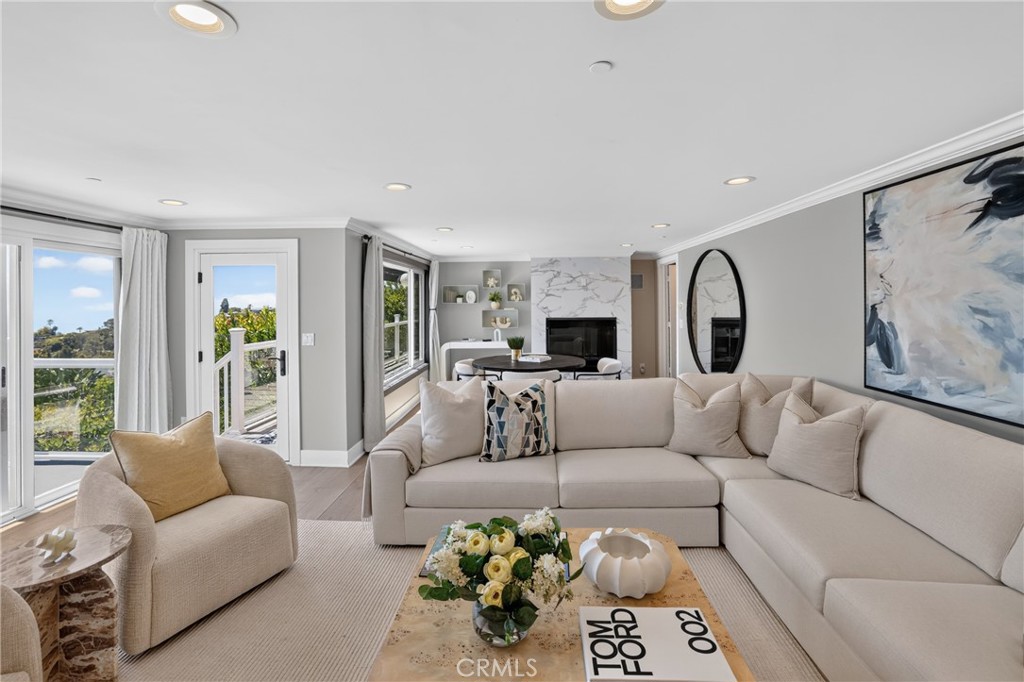 1414 Mar Vista Way, Laguna Beach CA 92651 - photo 36