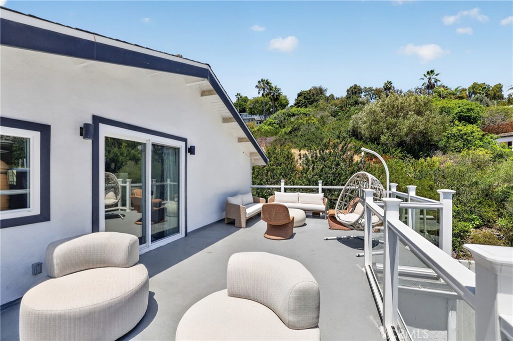 1414 Mar Vista Way, Laguna Beach CA 92651 - photo 58