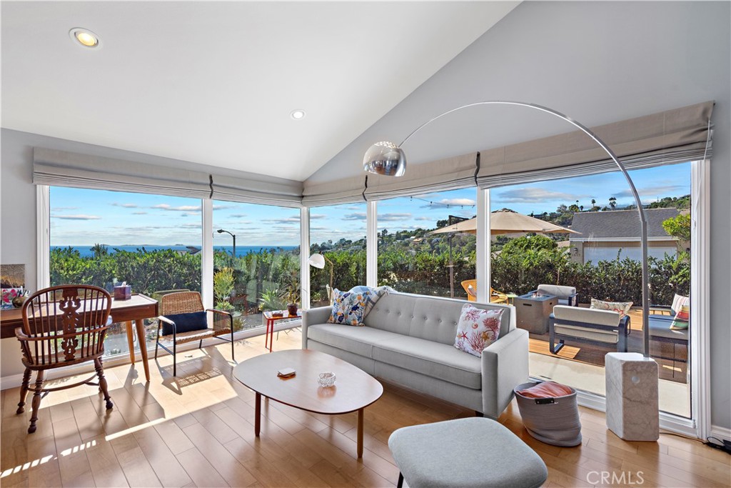 1414 Morningside Drive, Laguna Beach CA 92651 - photo 1