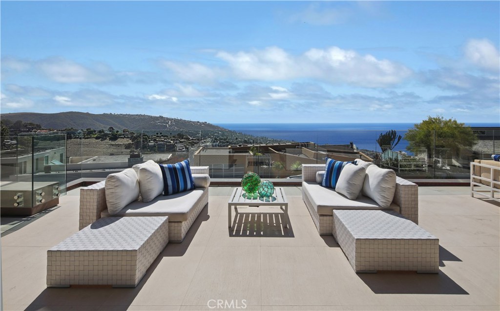 1415 Bounty Way, Laguna Beach CA 92651 - photo 1