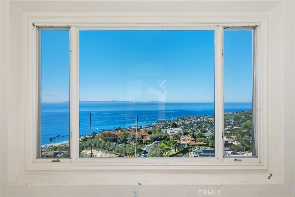 1425 Samoa Way, Laguna Beach CA 92651 - photo 12
