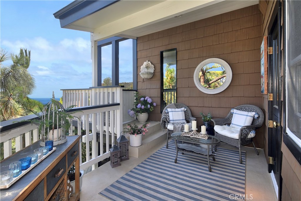 1434 Mar Vista Way upper, Laguna Beach CA 92651 - photo 1