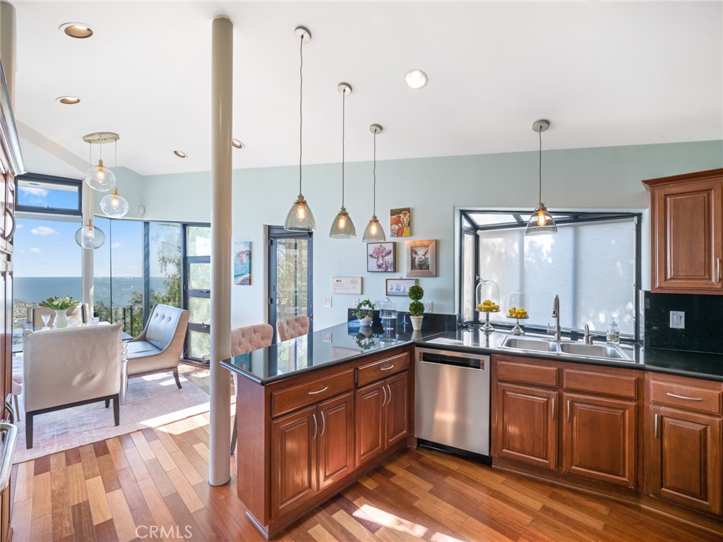 1445 Bounty Way, Laguna Beach CA 92651 - photo 8