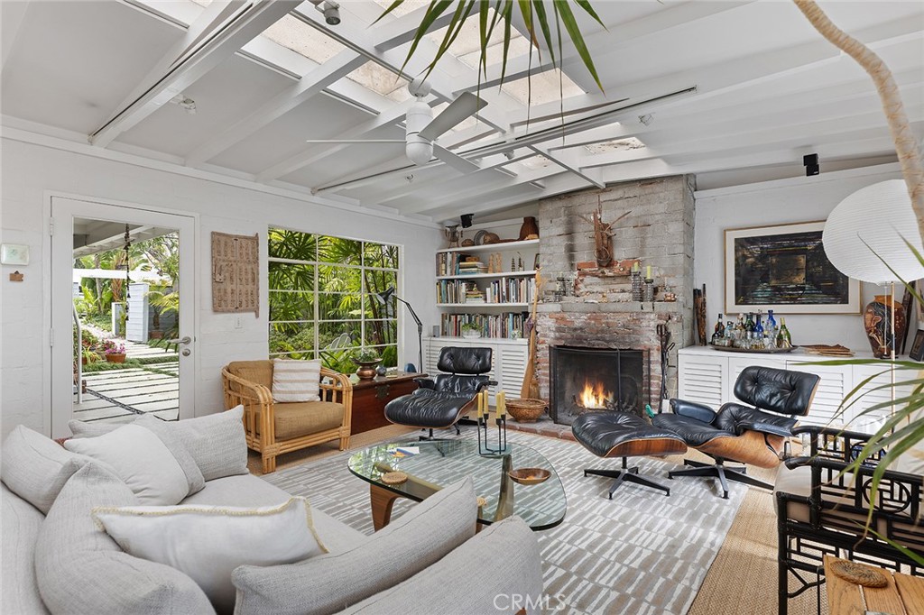 Natural light infused living room - 1445 Santa Cruz Street, Laguna Beach CA 92651 - photo 1