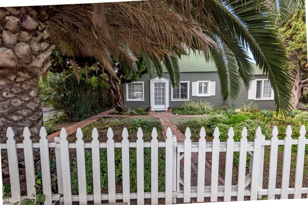 Front yard from street - 1457 Catalina, Laguna Beach CA 92651 - photo 1