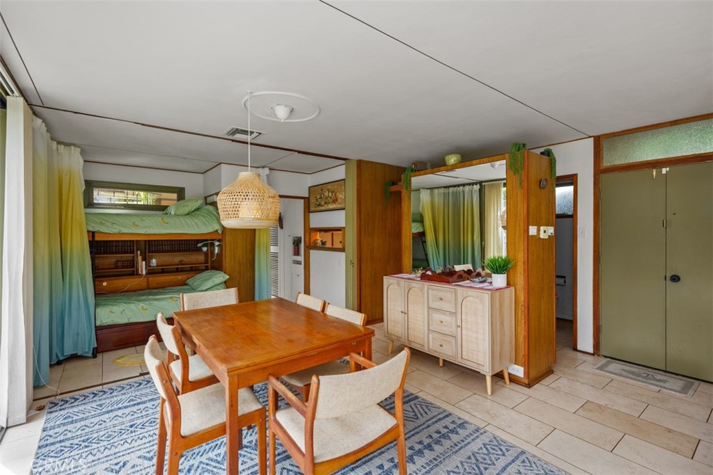 146 Chiquita Street, Laguna Beach CA 92651 - photo 7