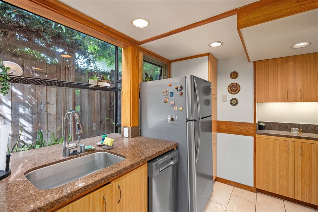 146 Chiquita Street, Laguna Beach CA 92651 - photo 14