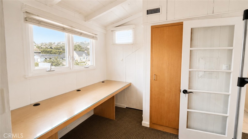 1461 Glenneyre B, Laguna Beach CA 92651 - photo 16