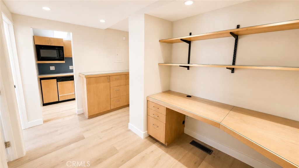 1461 Glenneyre C, Laguna Beach CA 92651 - photo 5