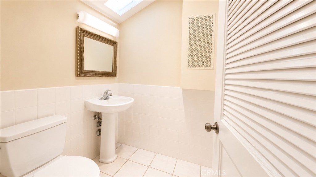 1461 Glenneyre C, Laguna Beach CA 92651 - photo 9