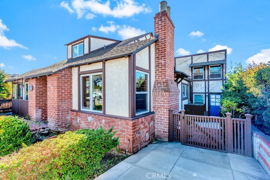 1461 Glenneyre F, Laguna Beach CA 92651 - photo 18