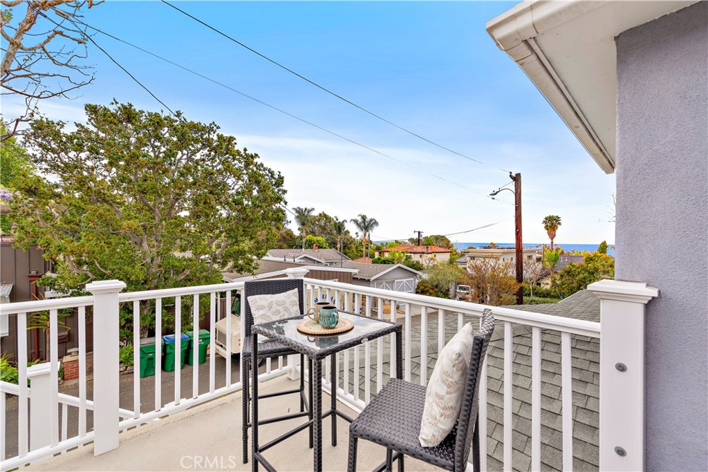 1466 Randall Way, Laguna Beach CA 92651 - photo 16