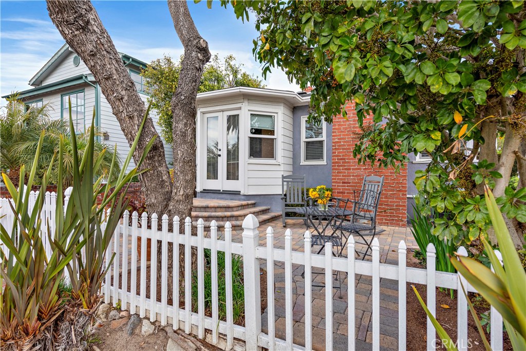 1466 Randall Way, Laguna Beach CA 92651 - photo 26
