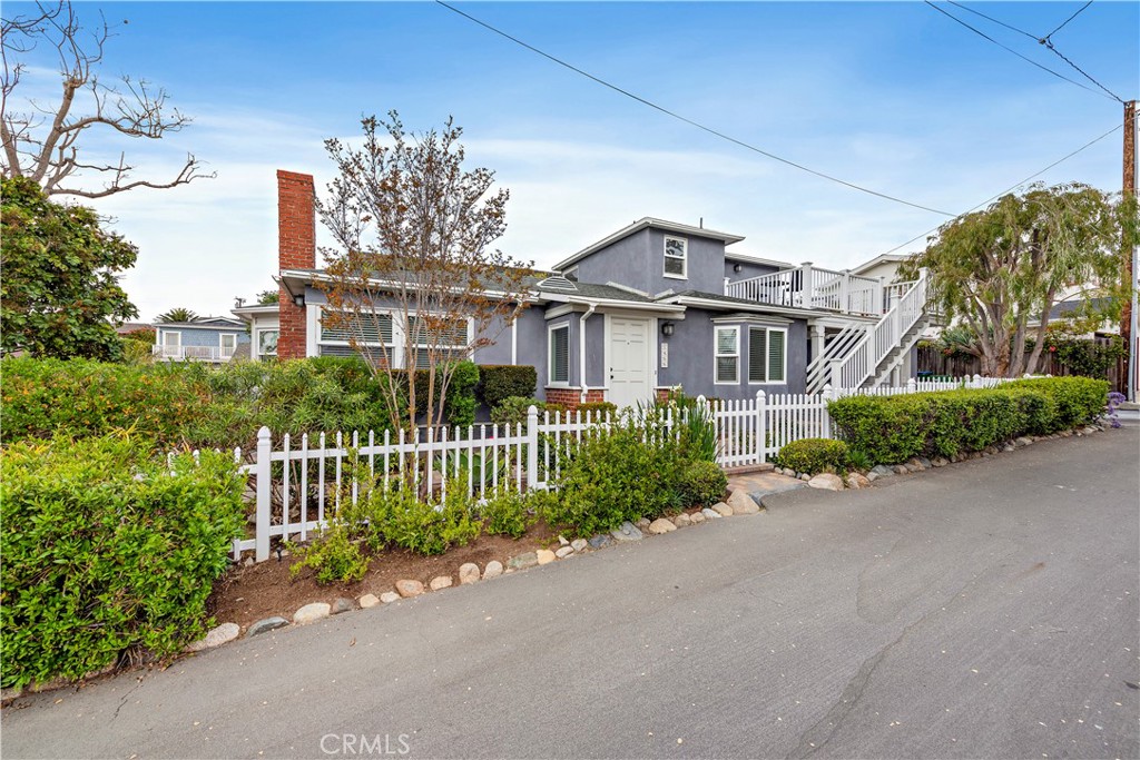 1466 Randall Way, Laguna Beach CA 92651 - photo 30