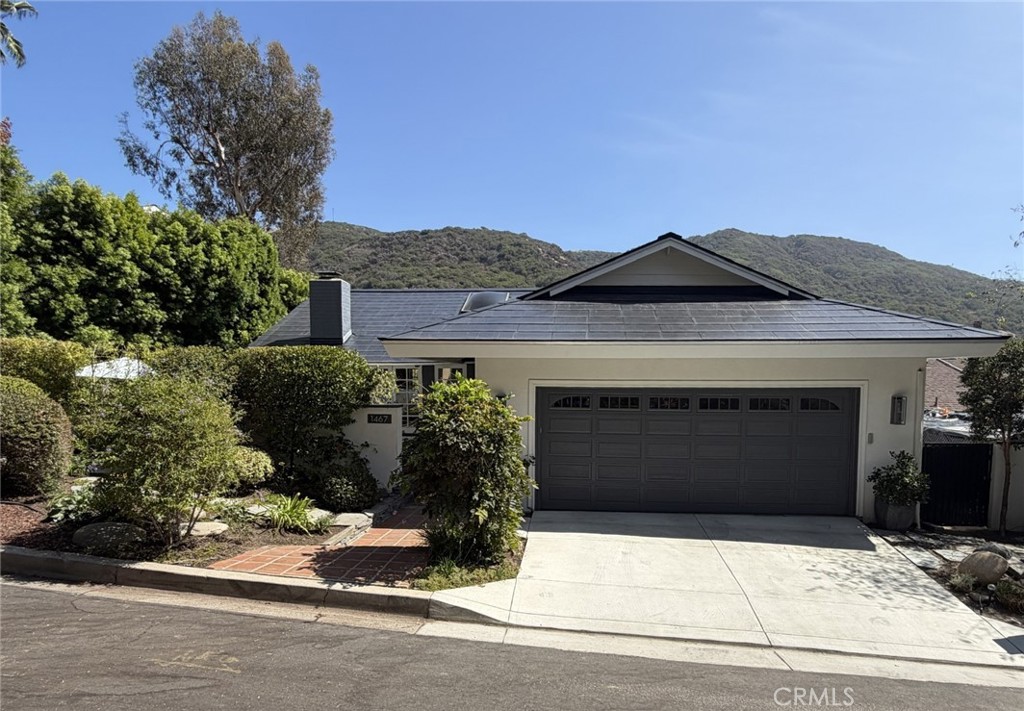 1467 Regatta Road, Laguna Beach CA 92651 - photo 1