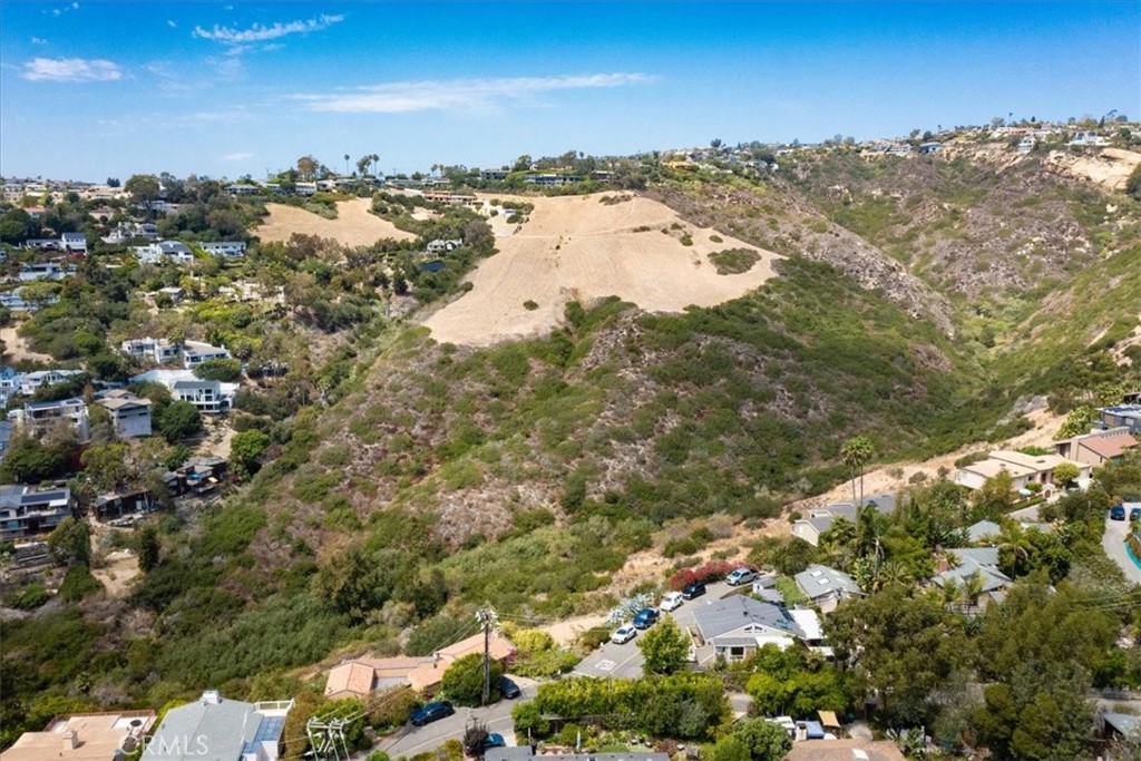 1477 Cerritos- 1577 Morningside, Laguna Beach CA 92651 - photo 15