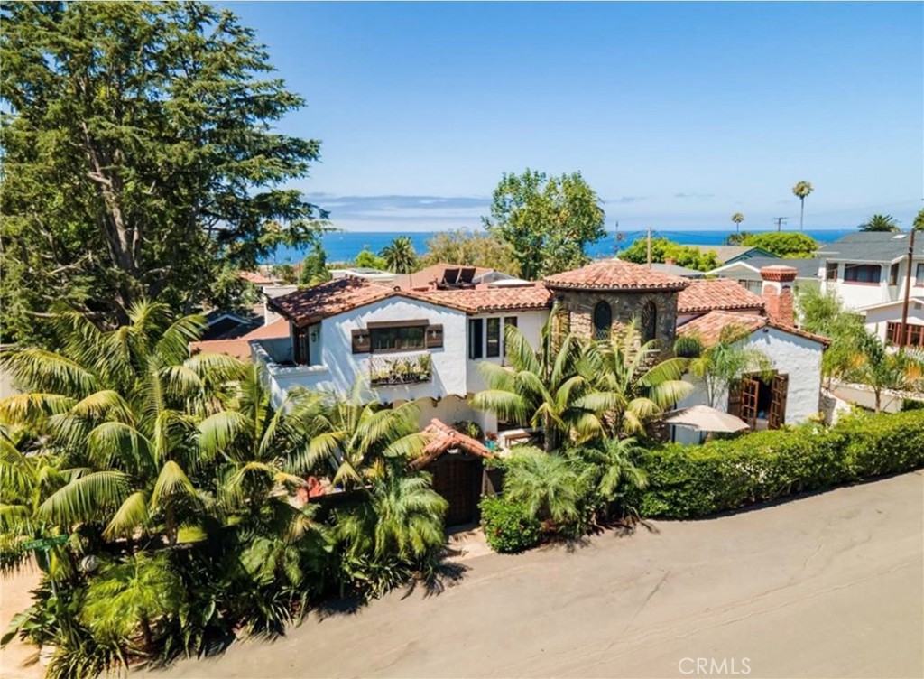 A short distance to Laguna's coves and beaches. - 1481 Santa Cruz Street, Laguna Beach CA 92651 - photo 1
