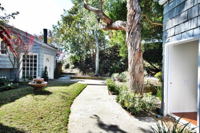 Private entrance to studio on the right before the main home on the left. - 1486 Morningside Circle STUDIO, Laguna Beach CA 92651 - photo 15