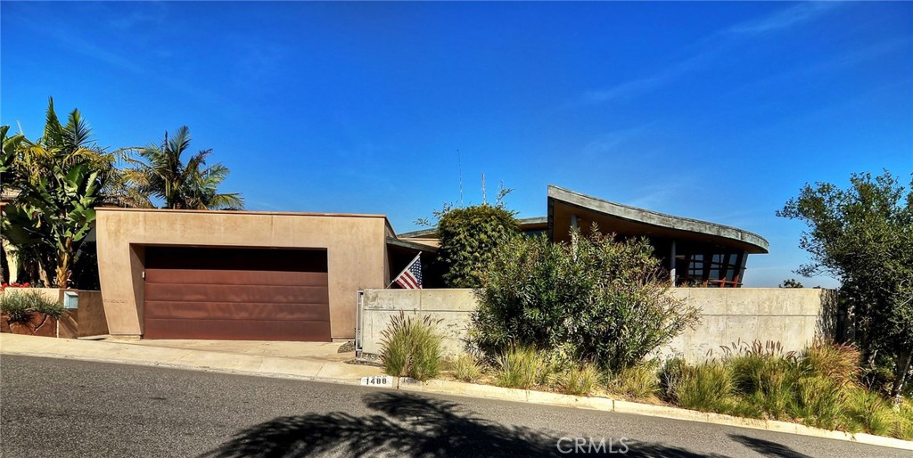 Front View - 1488 PACIFIC Avenue, Laguna Beach CA 92651 - photo 1