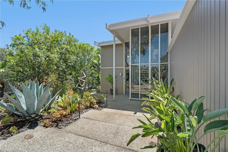 1494 Bluebird Canyon Drive, Laguna Beach