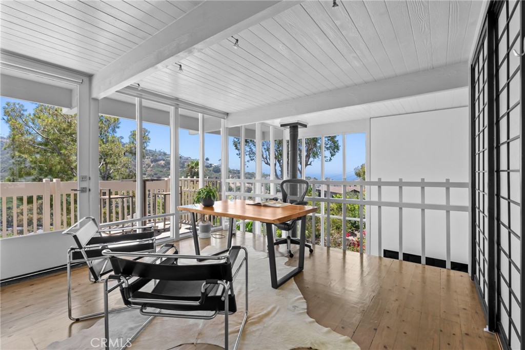 open loft room with ocean view-office or bedroom - 1494 Bluebird Canyon Drive, Laguna Beach CA 92651 - photo 31