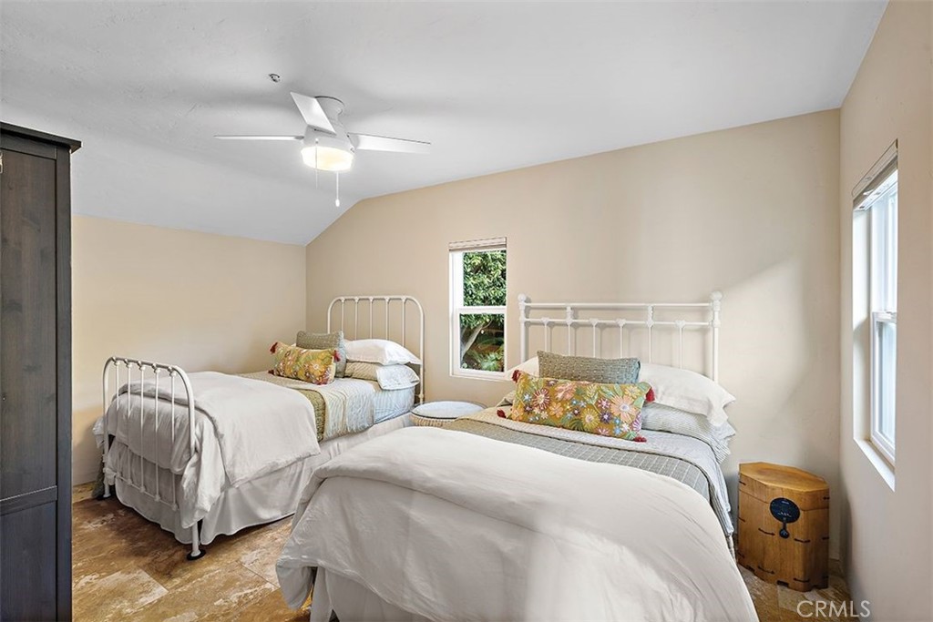 1494 Glenneyre, Laguna Beach CA 92651 - photo 19