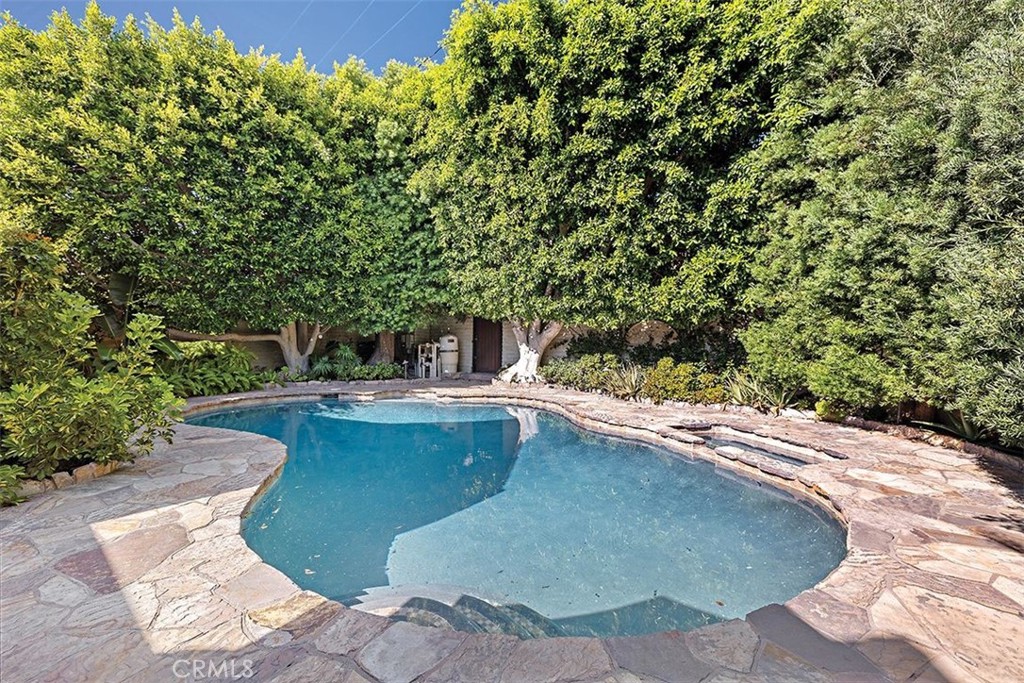 1494 Glenneyre, Laguna Beach CA 92651 - photo 15