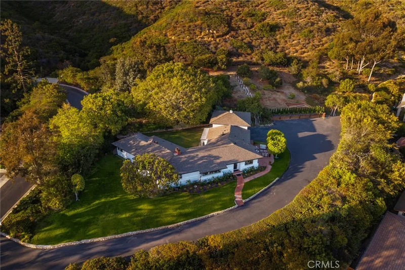 15 Vista Del Sol, Laguna Beach, CA 92651