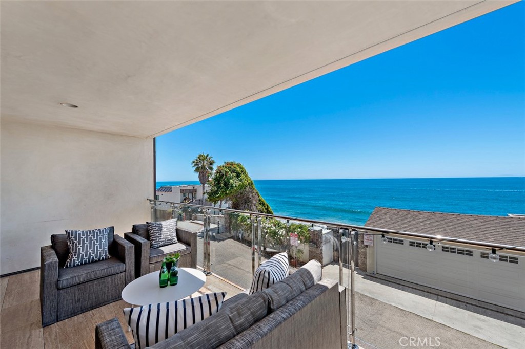 150 Cleo Street 2, Laguna Beach CA 92651 - photo 1