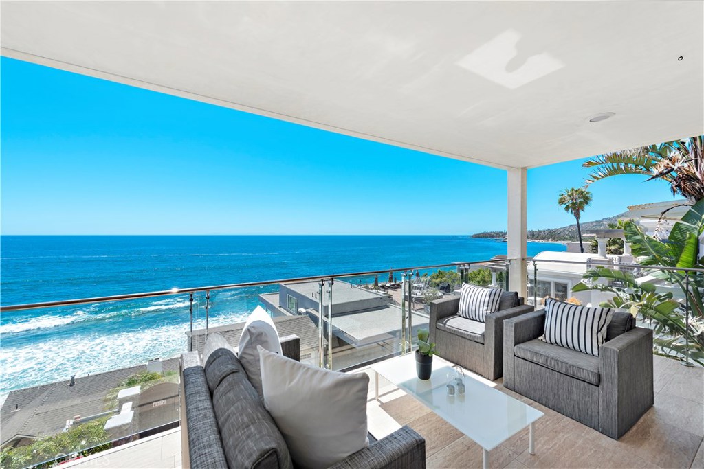 150 Cleo Street 4, Laguna Beach CA 92651 - photo 1