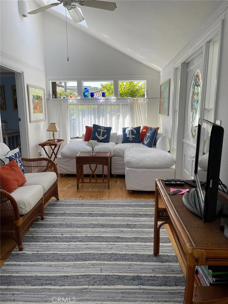1504 Carmelita Street, Laguna Beach CA 92651 - photo 15