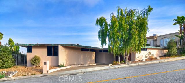 1505 Skyline Drive, Laguna Beach CA 92651 - photo 1