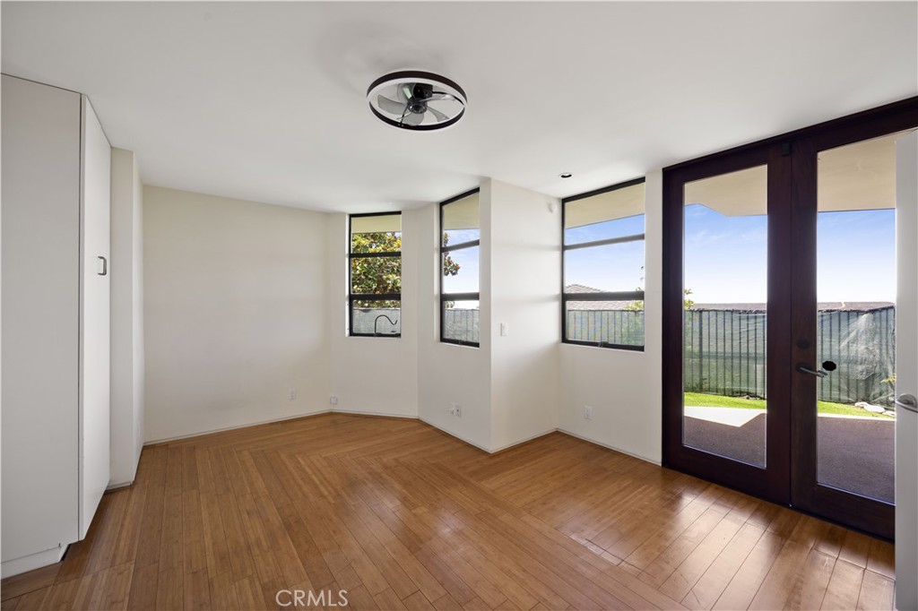 1505 Skyline Drive, Laguna Beach CA 92651 - photo 11