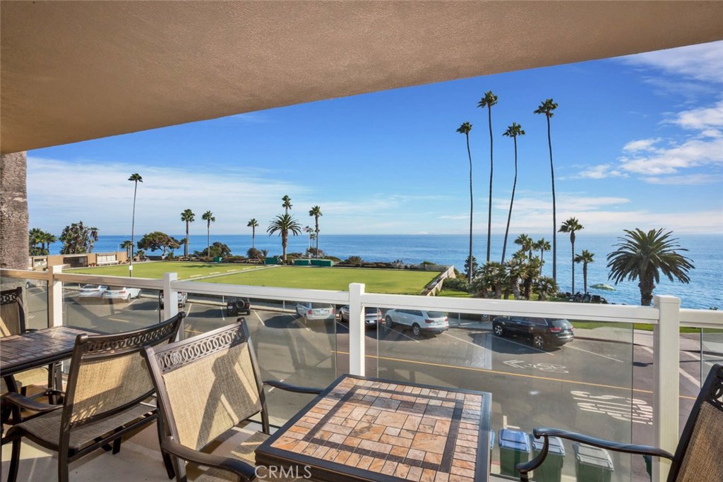 151 Myrtle Street 5, Laguna Beach CA 92651 - photo 1