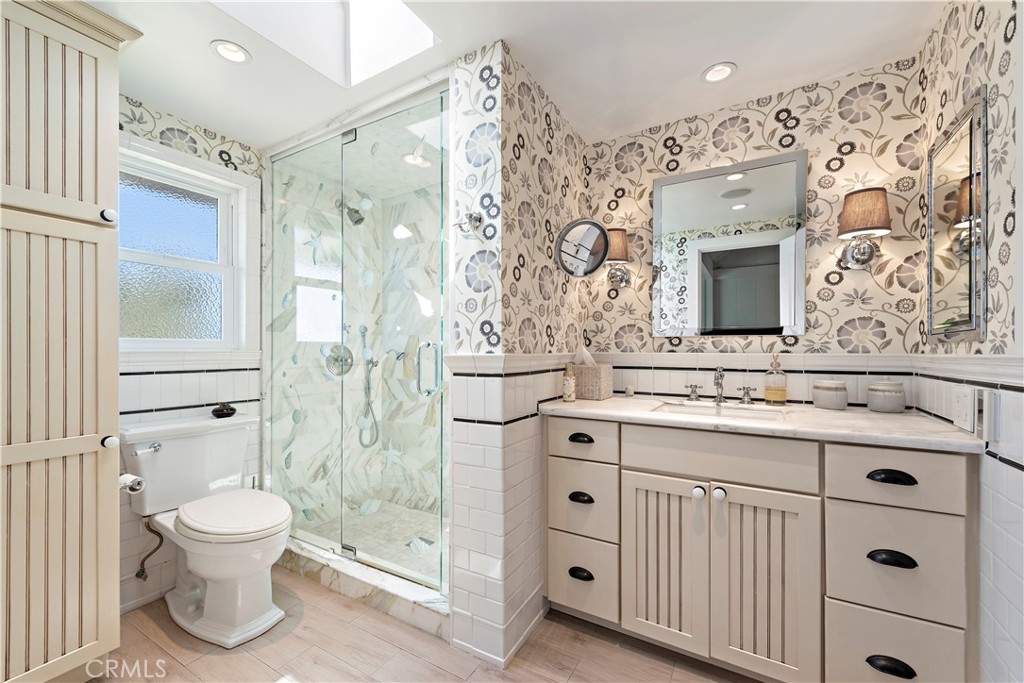 Master bath. - 151 Rockledge, Laguna Beach CA 92651 - photo 10
