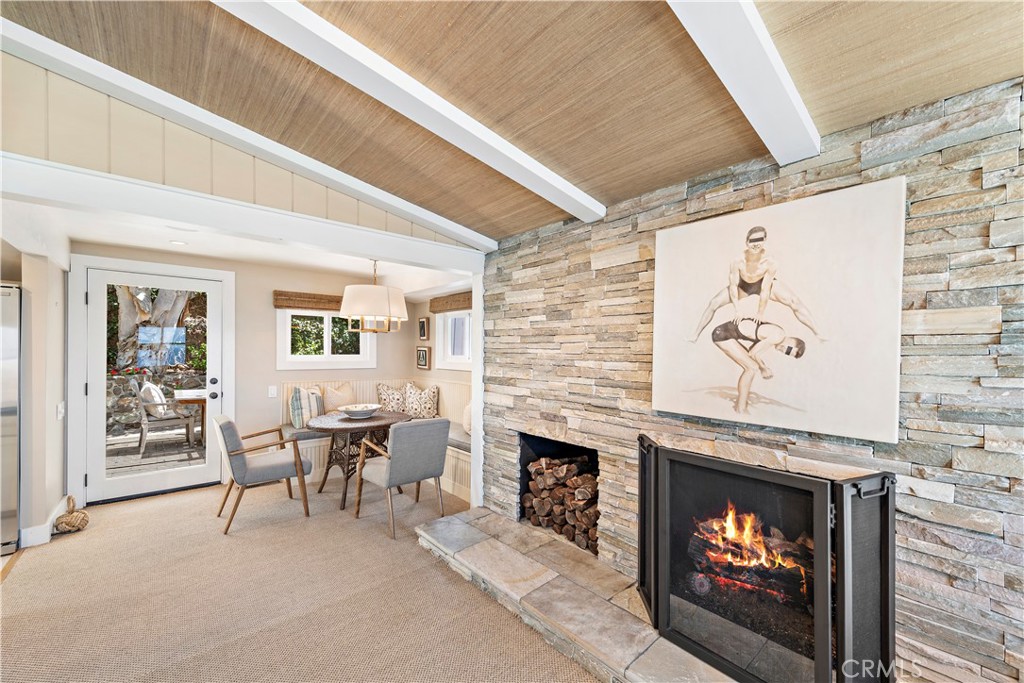 Breakfast nook off the kitchen. - 151 Rockledge, Laguna Beach CA 92651 - photo 15