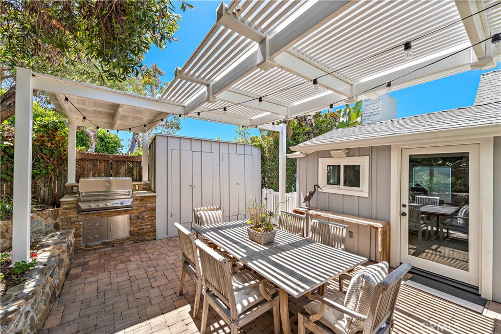 Built-in BBQ, and dining area. - 151 Rockledge, Laguna Beach CA 92651 - photo 21