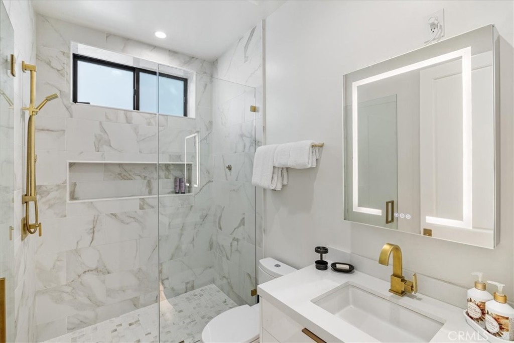 1515 Tahiti Avenue B, Laguna Beach CA 92651 - photo 7