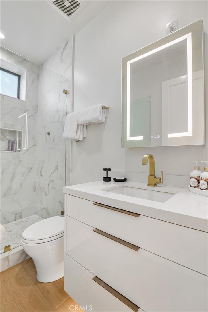 1515 Tahiti Avenue B, Laguna Beach CA 92651 - photo 8