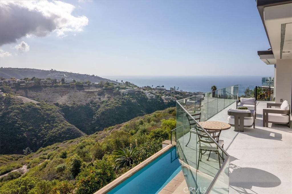 1515 Tahiti Avenue B, Laguna Beach CA 92651 - photo 13