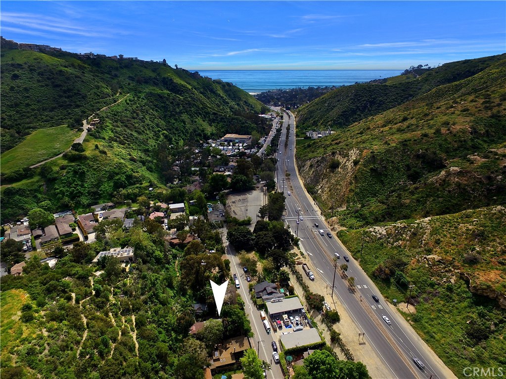Great location in Laguna Canyon! - 1525 Arroyo Drive, Laguna Beach CA 92651 - photo 1