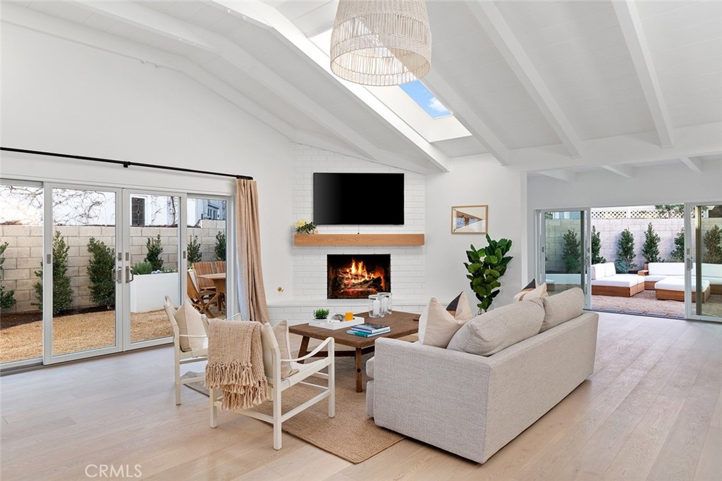 153 Emerald Bay, Laguna Beach CA 92651 - photo 1