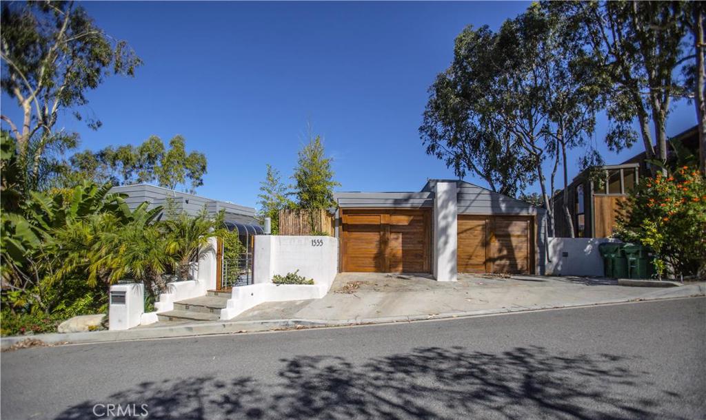 1535 Morningside Drive, Laguna Beach CA 92651 - photo 1