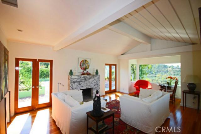 1540 BLUEBIRD CANYON Drive, Laguna Beach CA 92651 - photo 1