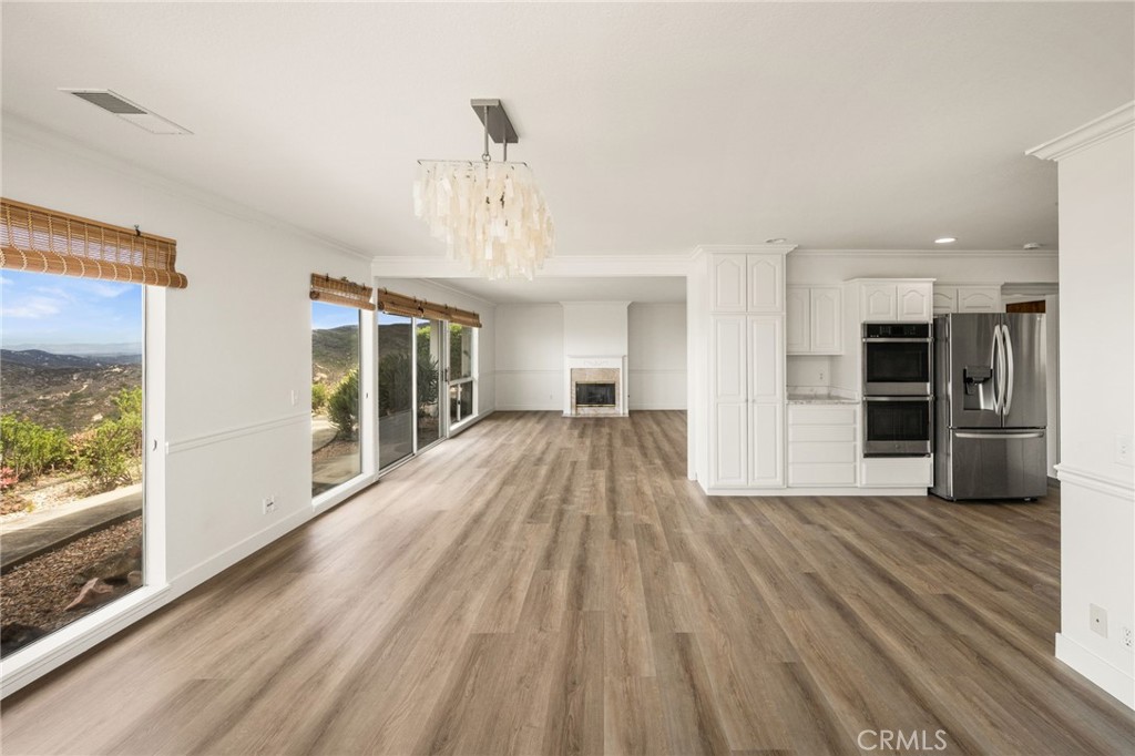 1545 Skyline Drive, Laguna Beach CA 92651 - photo 11