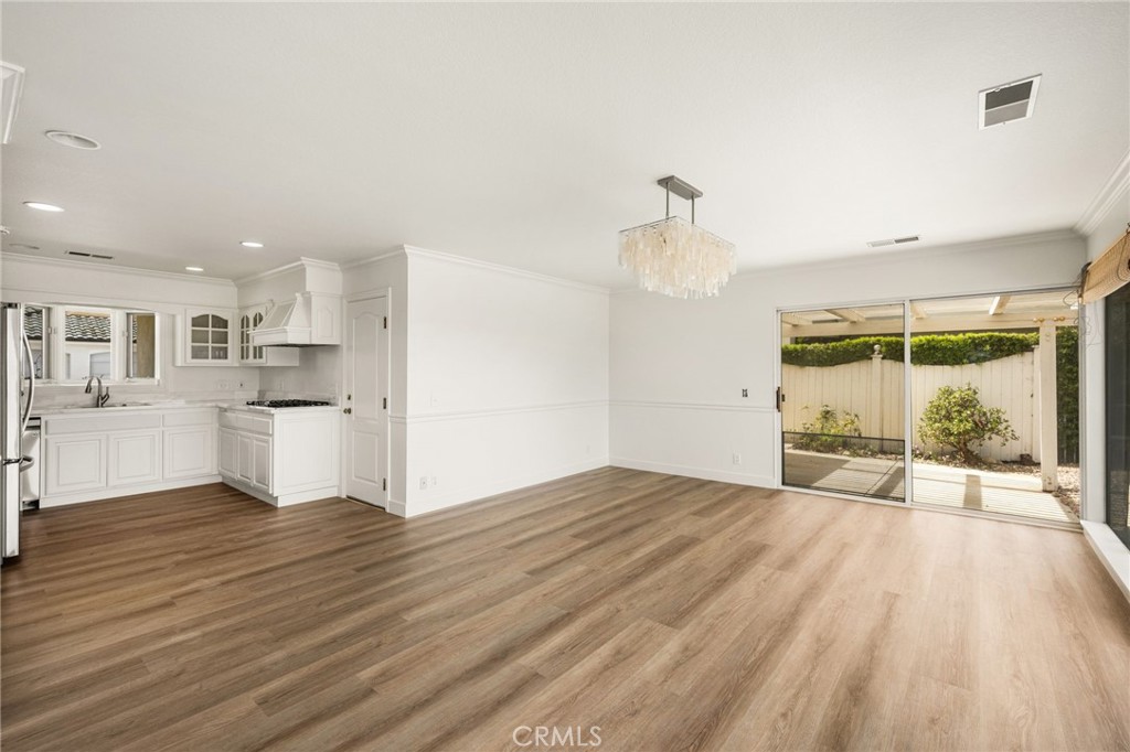 1545 Skyline Drive, Laguna Beach CA 92651 - photo 16