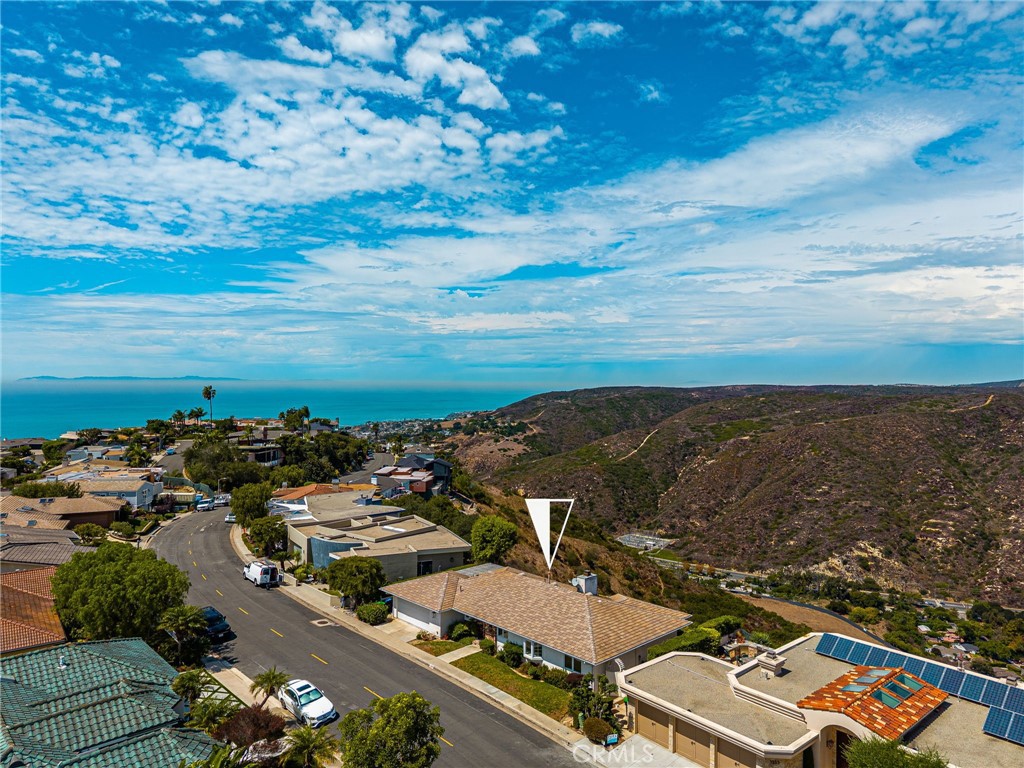 1545 Skyline Drive, Laguna Beach CA 92651 - photo 46