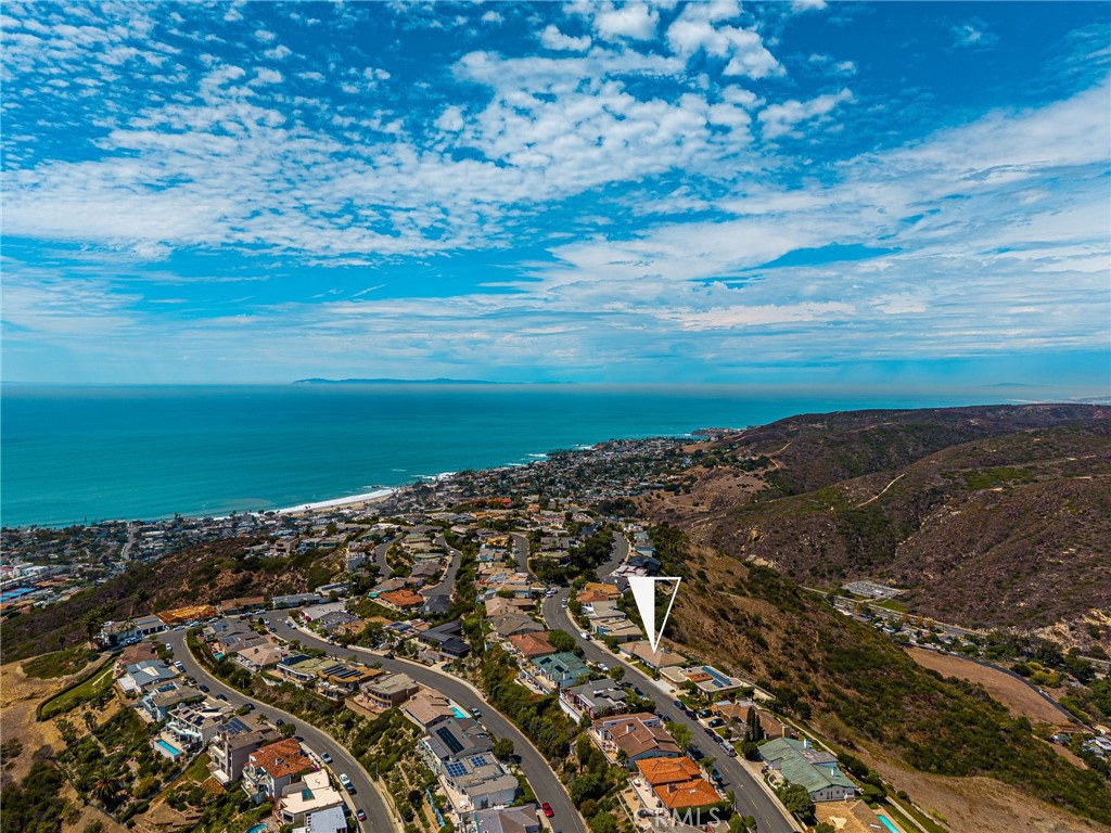 1545 Skyline Drive, Laguna Beach CA 92651 - photo 48