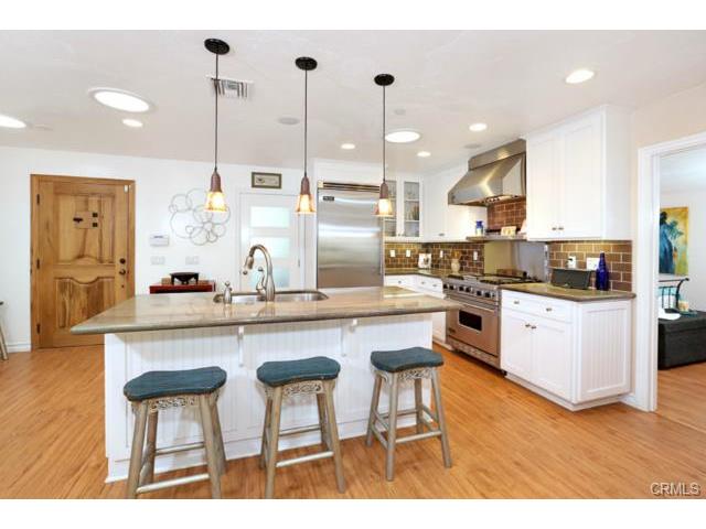 1550 Arroyo Drive, Laguna Beach CA 92651 - photo 1