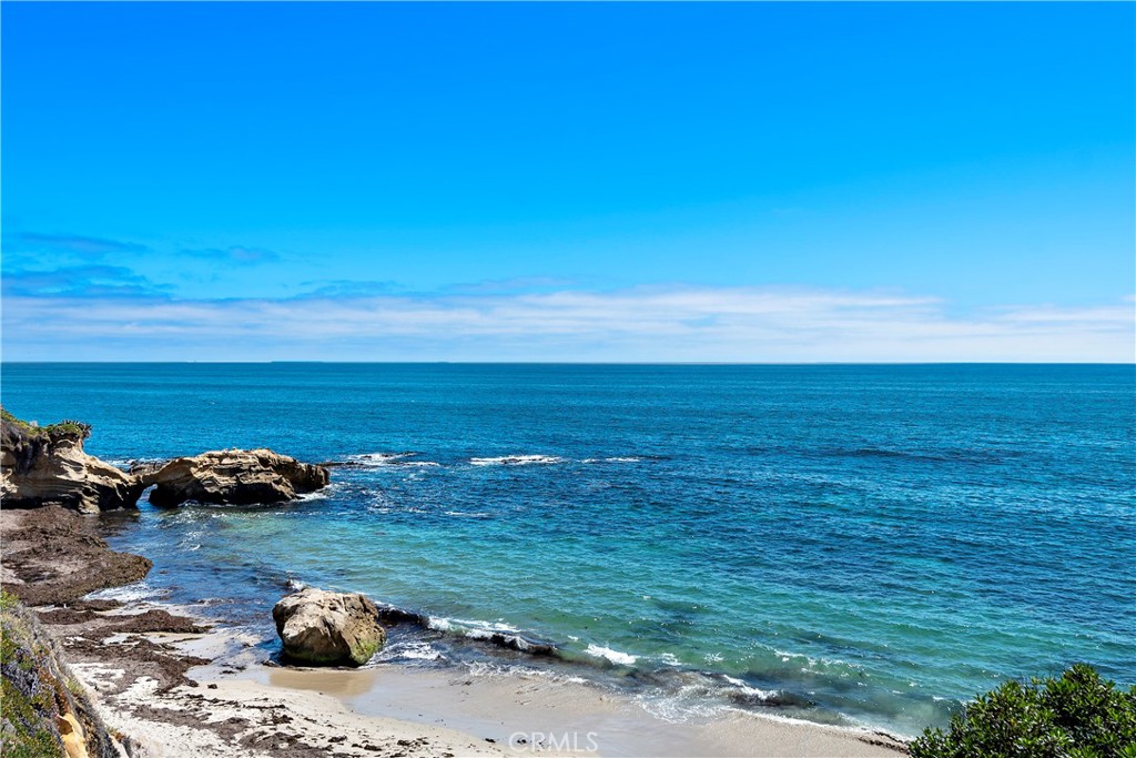 156 Pearl Street, Laguna Beach CA 92651 - photo 28